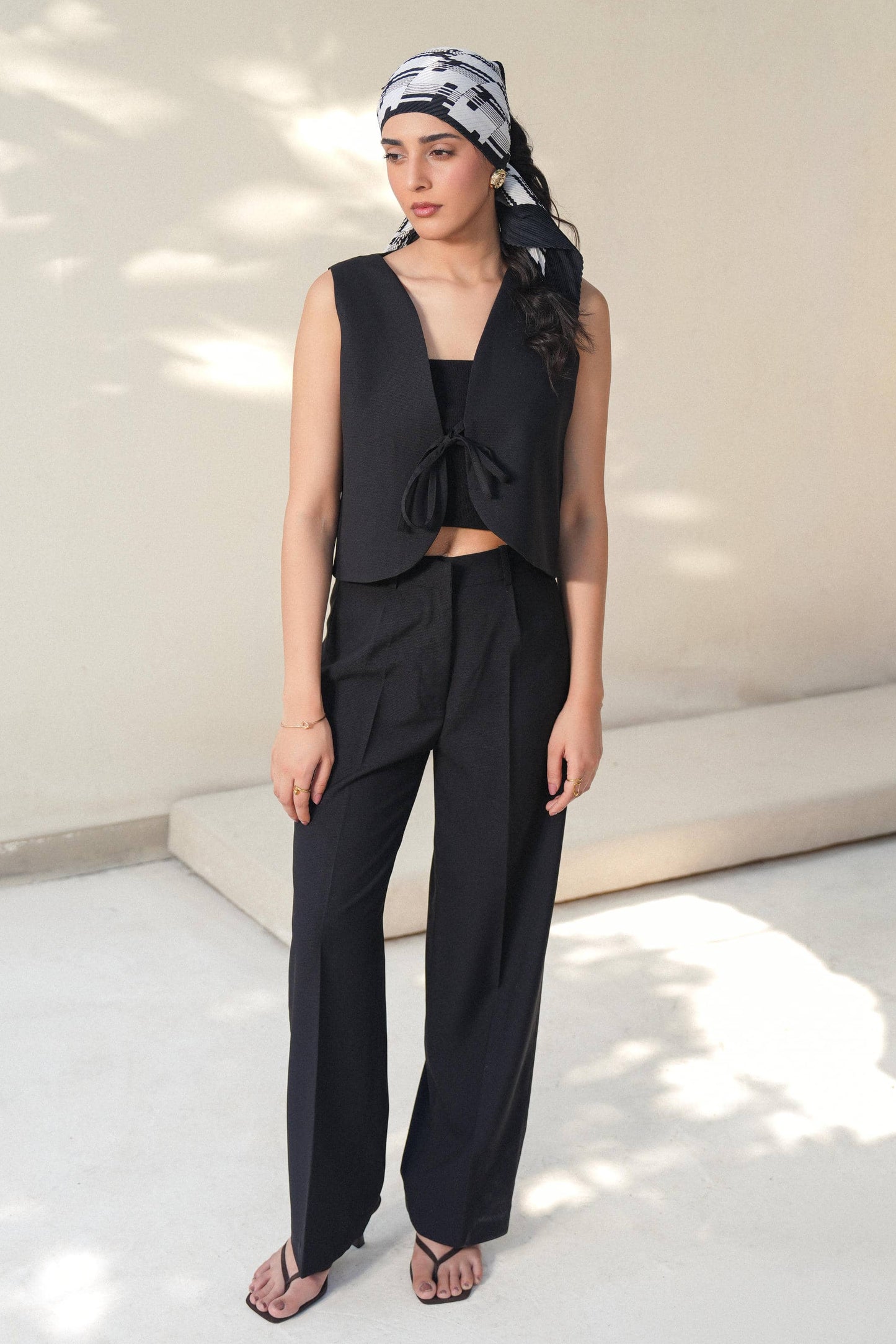 FRONT TIE VEST