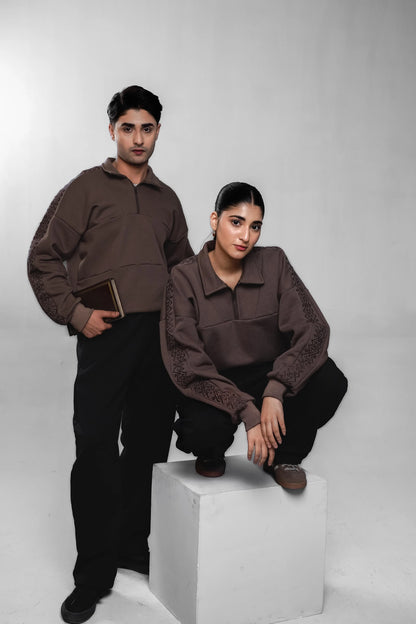 EMBROIDERED SWEATSHIRT