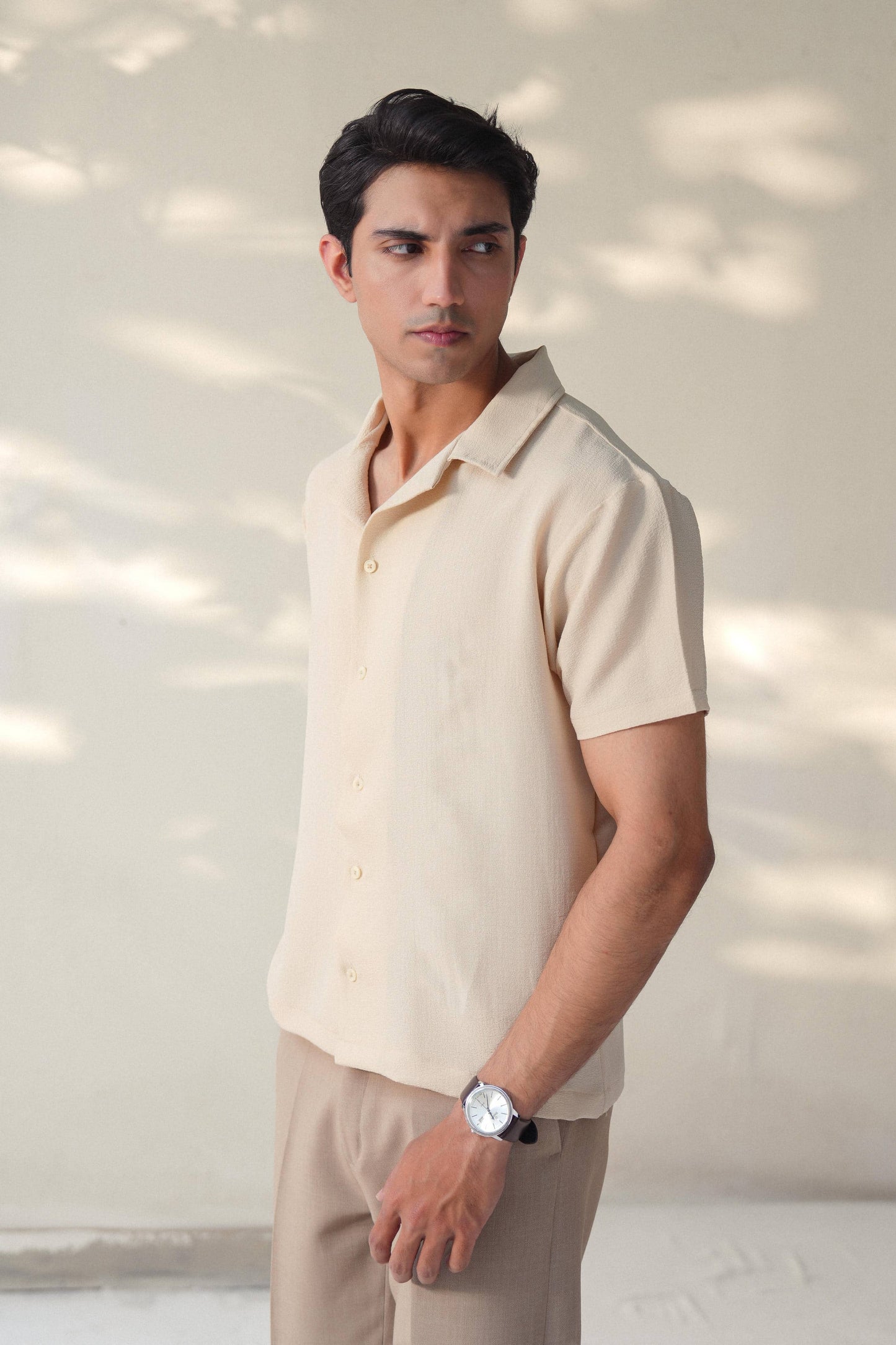 RESORT COLLAR BUTTON DOWN