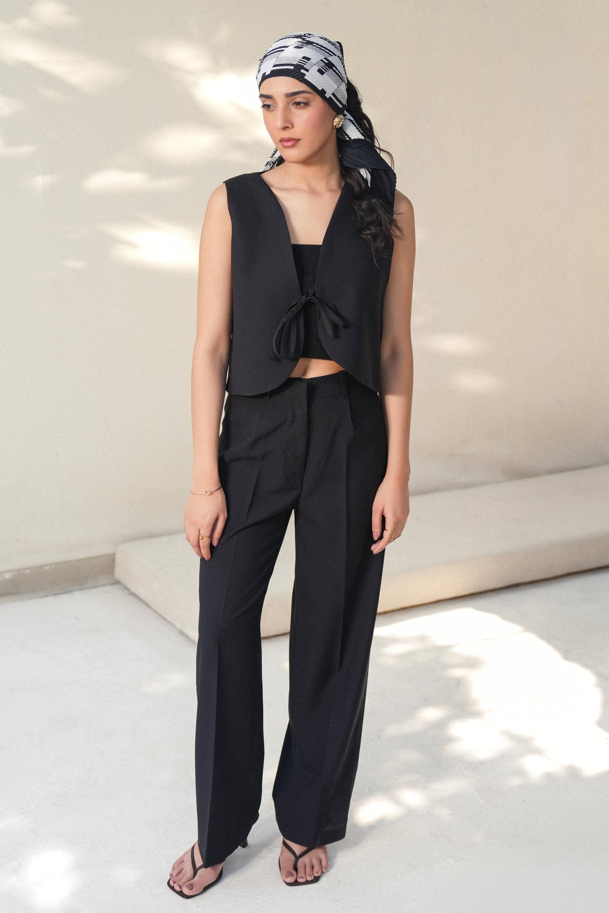 FRONT TIE VEST