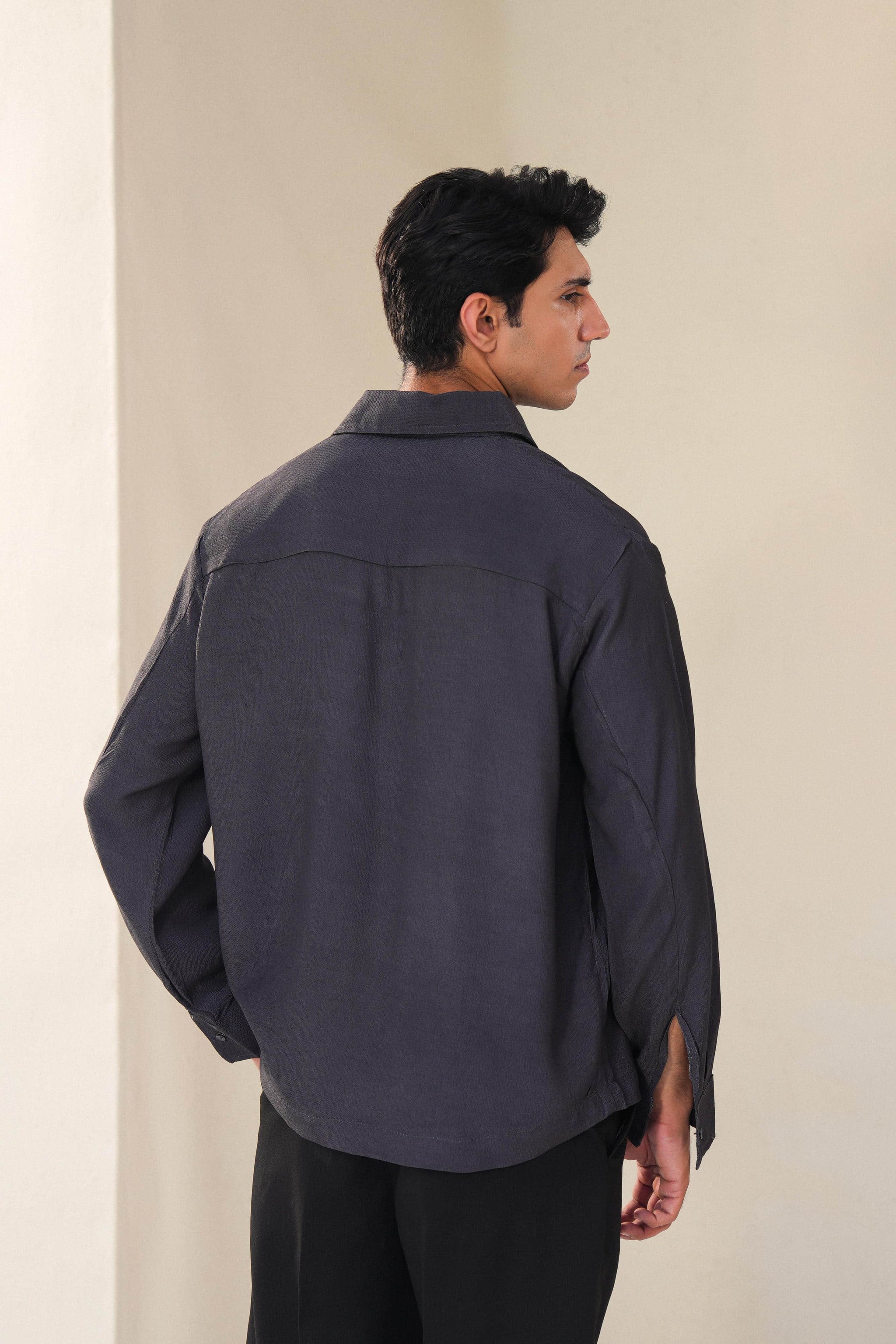 TEXTURED HALF PLACKET SHIRT