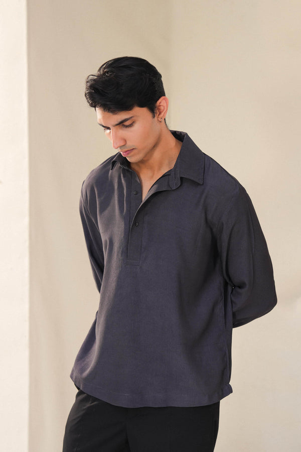 TEXTURED HALF PLACKET SHIRT