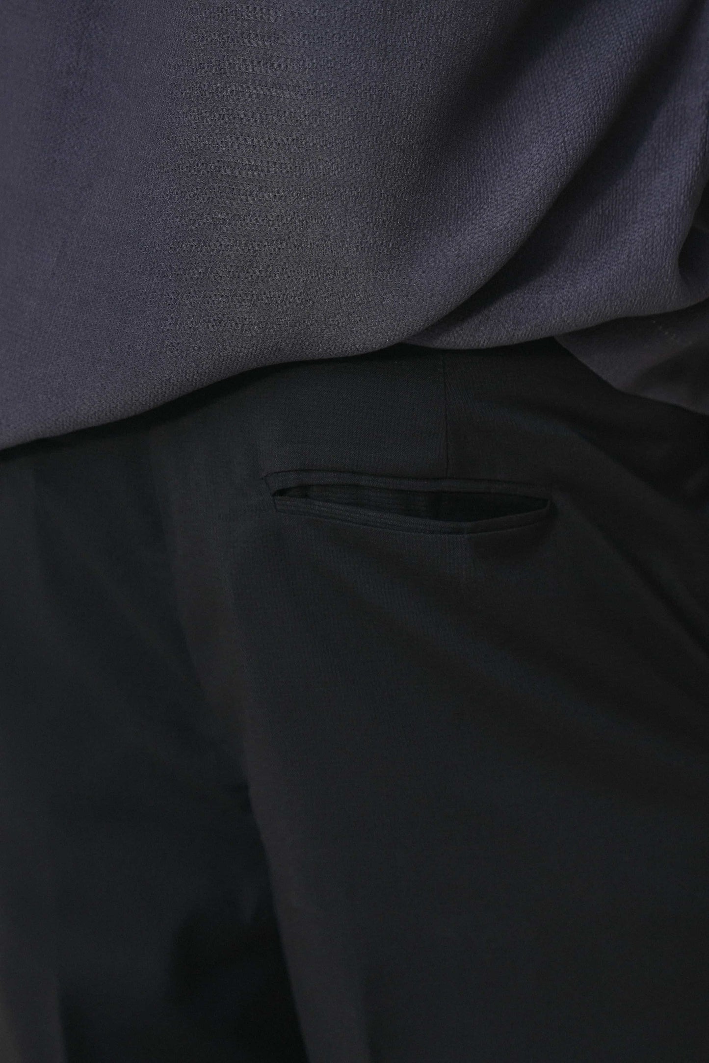 RELAXED TAILORED PANTS