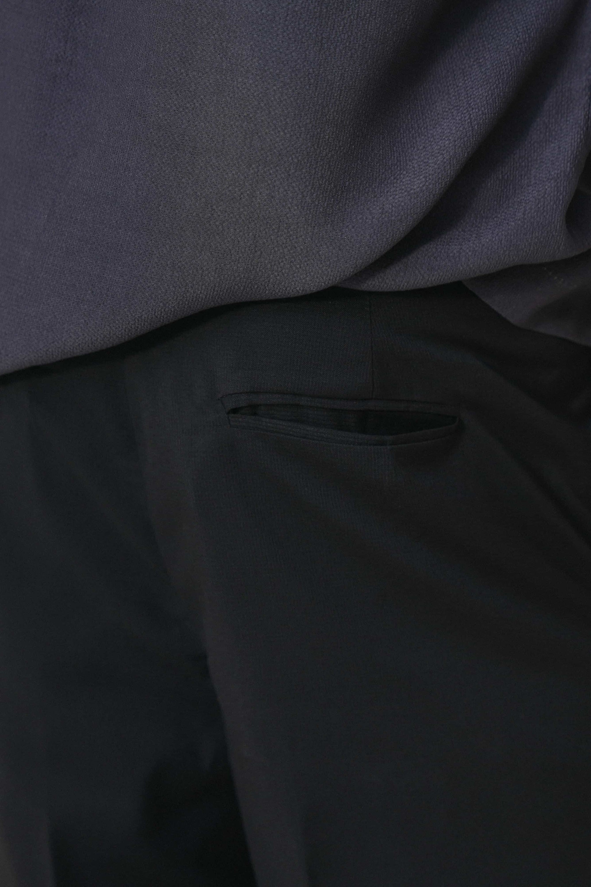RELAXED TAILORED PANTS