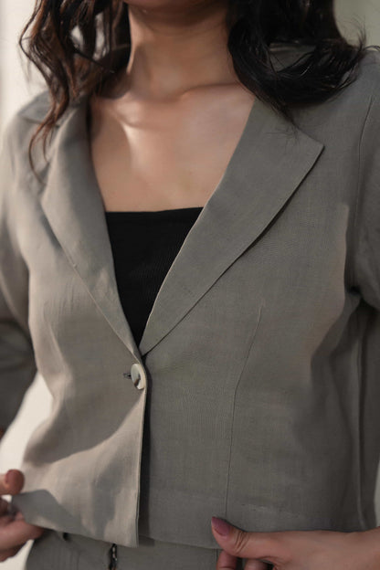 LINEN BLEND TOP